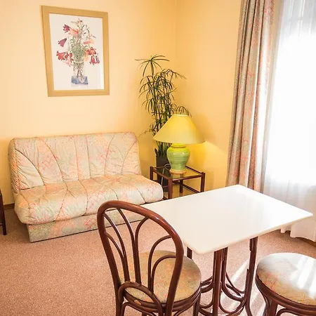 Appart hôtel Résidence Cité-verdaine 3*